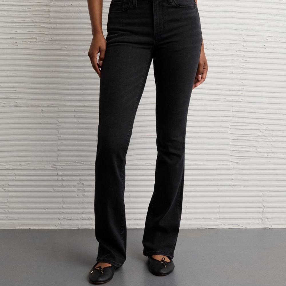 American Eagle High-Rise Skinny Kick Jeans